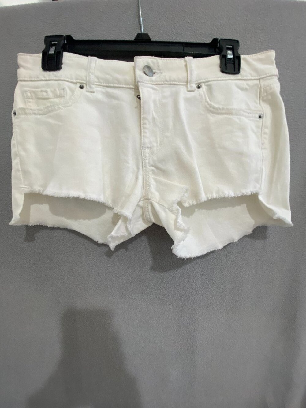 DL1961 Renee White Denim Short Size 25 High Rise Raw Hem Distressed Cutoff Short